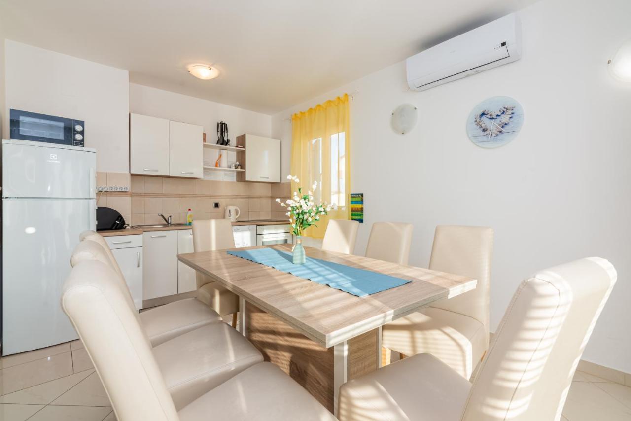 Apartment Mimoza 5, Baska, Krk Exterior foto