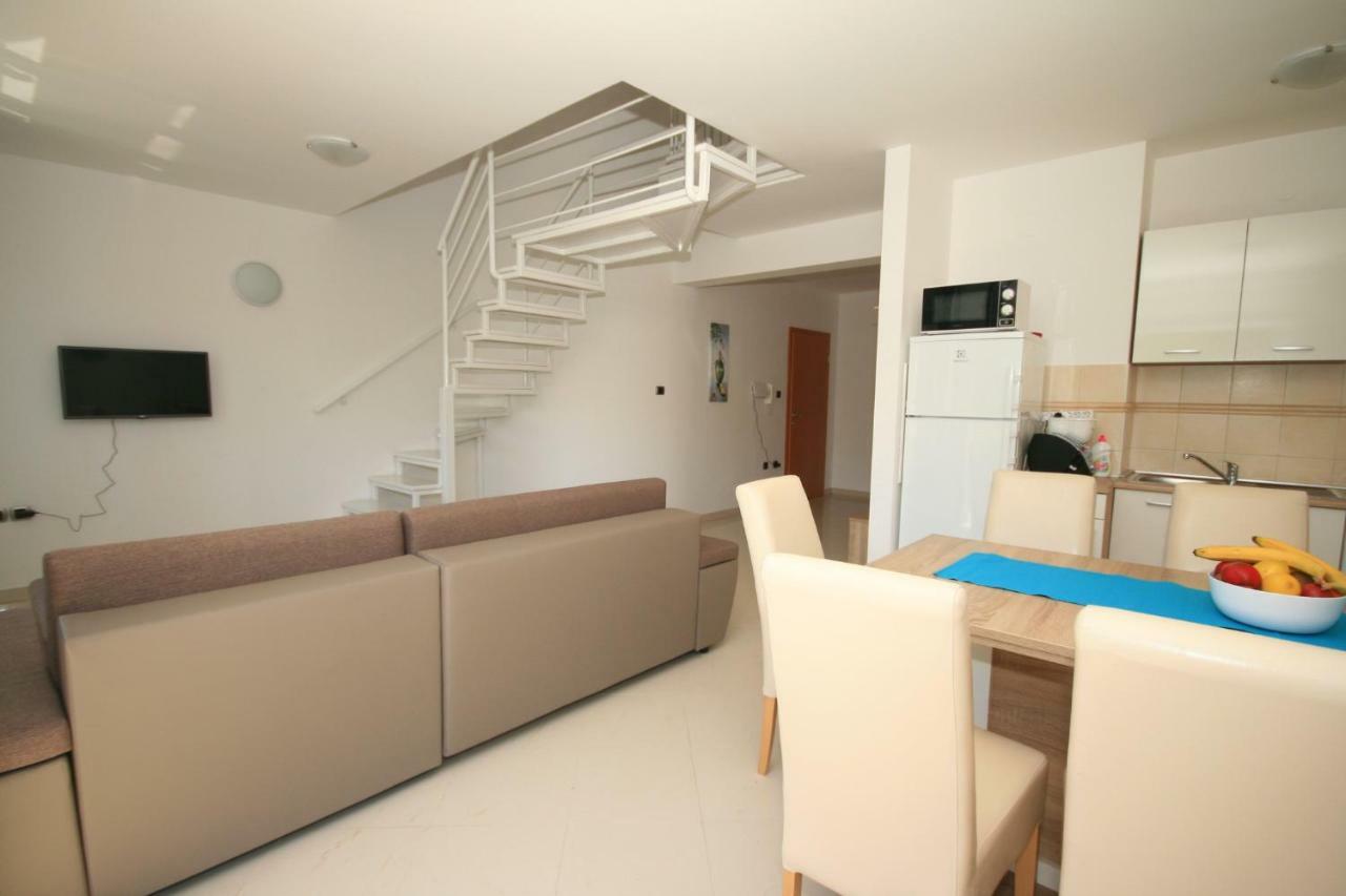 Apartment Mimoza 5, Baska, Krk Exterior foto